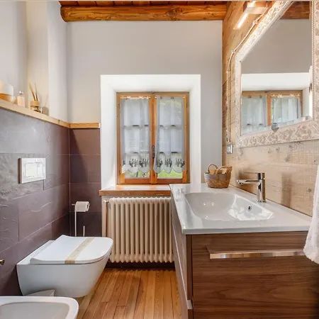 Dağ evi Nini's Schignano (Como)