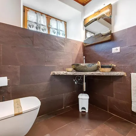 Nini's Schignano (Como)